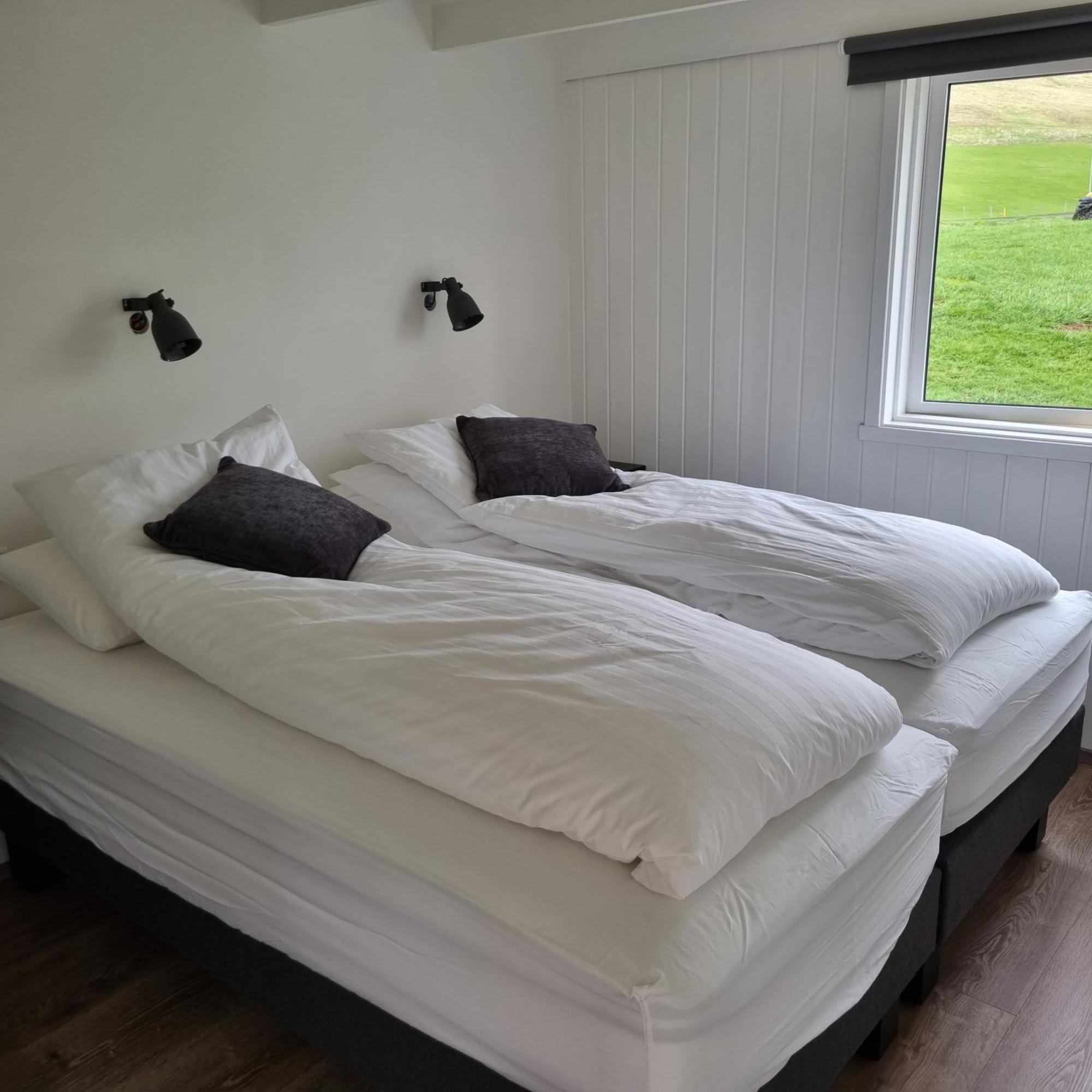 Cottage - Two Bedrooms Blonduos Oda fotoğraf